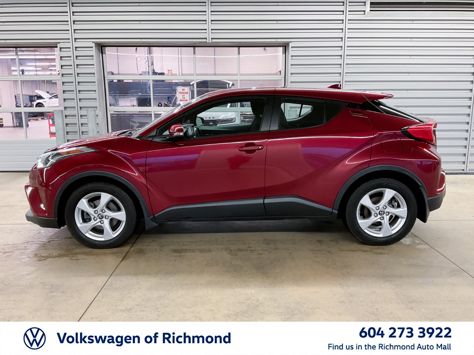 2018 Toyota C-HR XLE, Vancouver, Cash