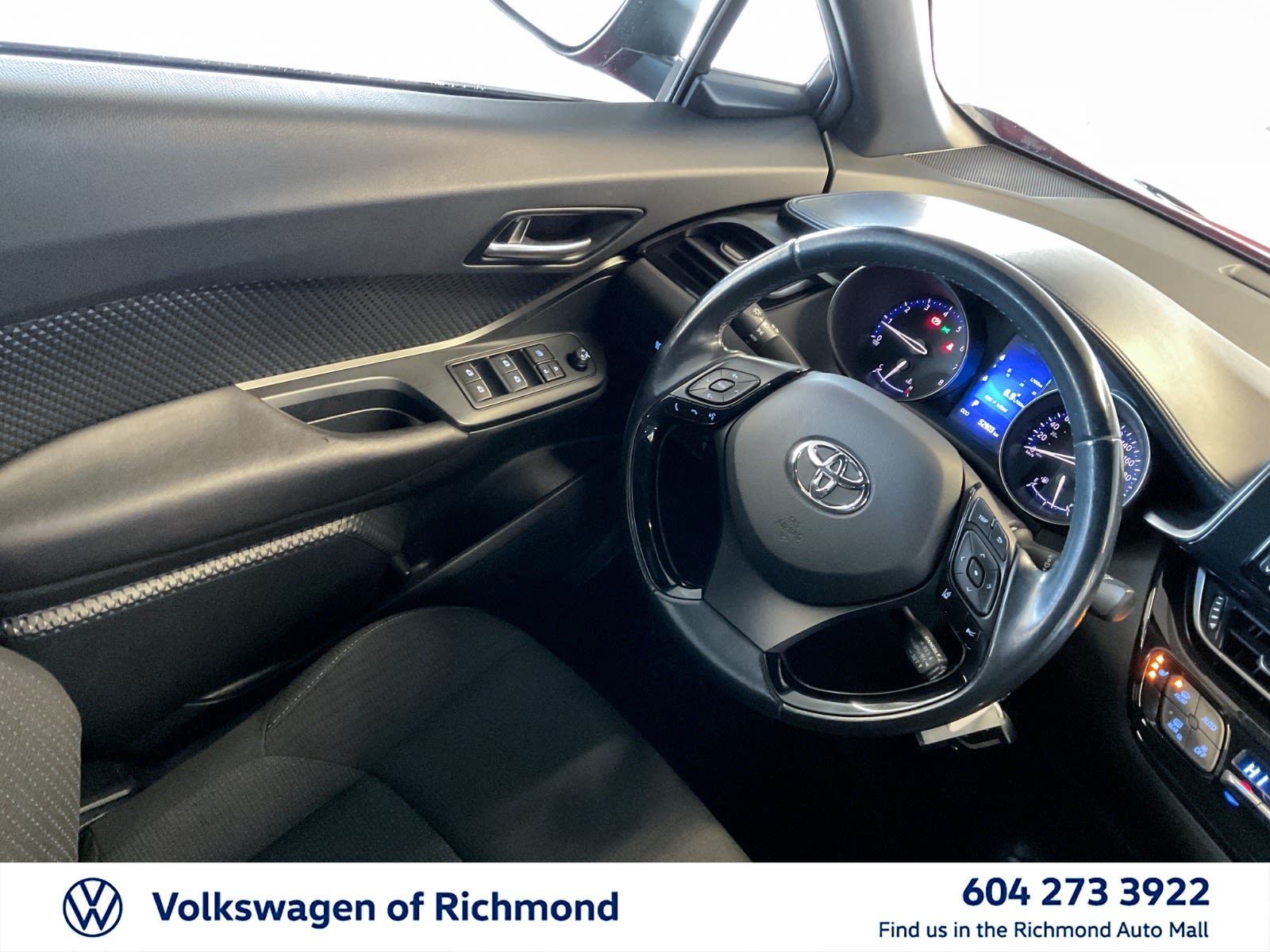 2018 Toyota C-HR XLE, Vancouver, Cash
