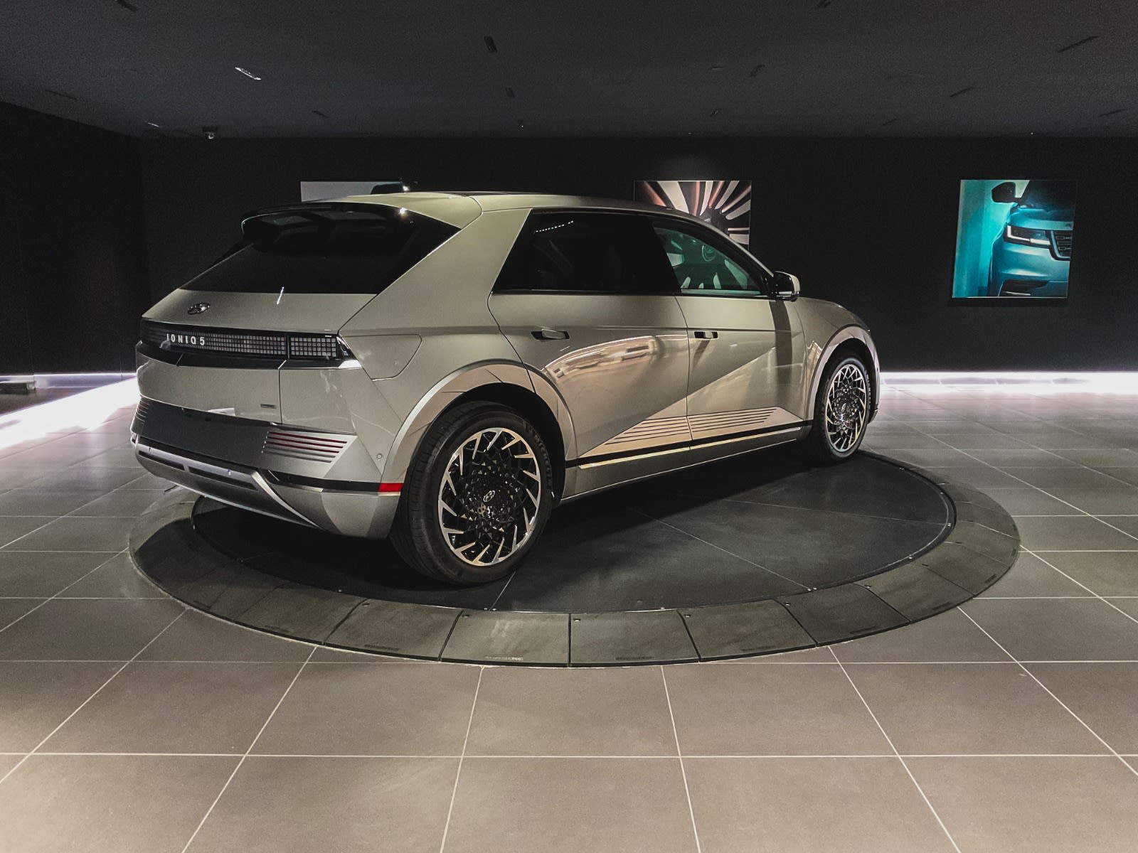 2024 Hyundai IONIQ 5 Preferred, Vancouver, Cash