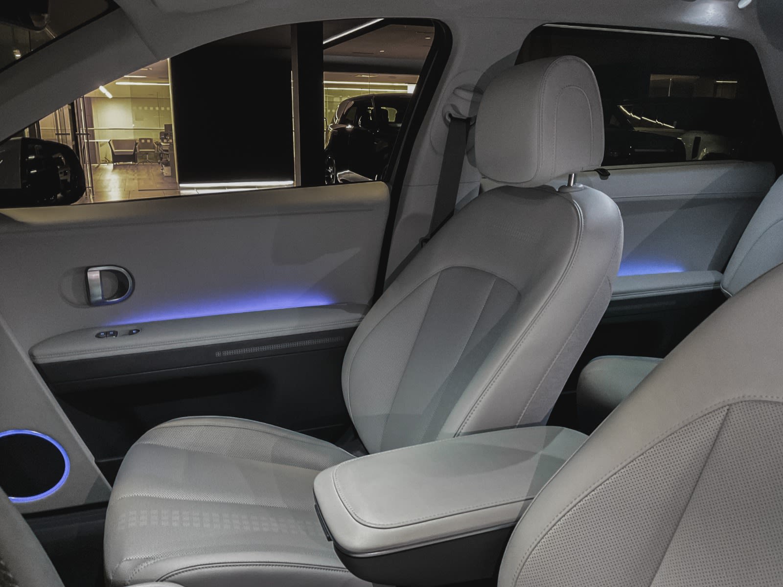 2024 Hyundai IONIQ 5 Preferred, Vancouver, Cash