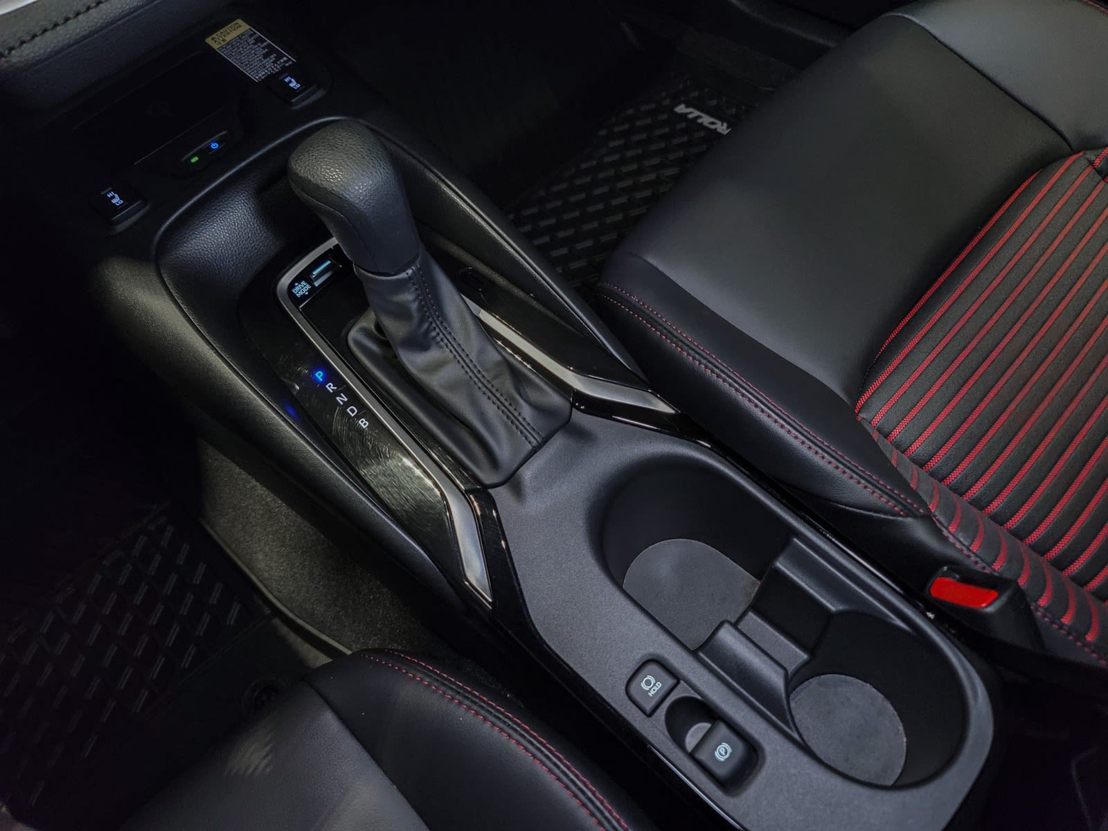 2023 Toyota Corolla Hybrid XSE, Vancouver, Cash