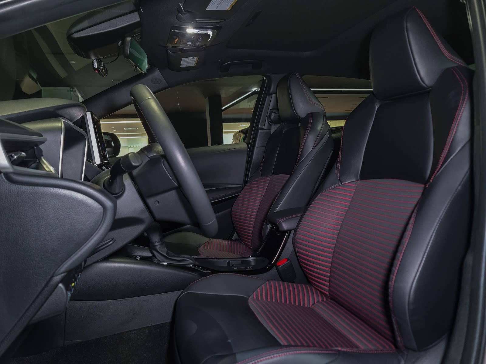 2023 Toyota Corolla Hybrid XSE, Vancouver, Cash