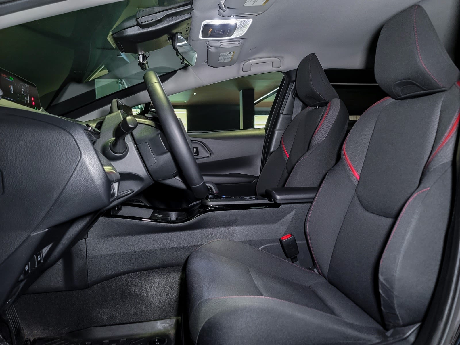 2024 Toyota Prius Prime SE, Vancouver, Cash