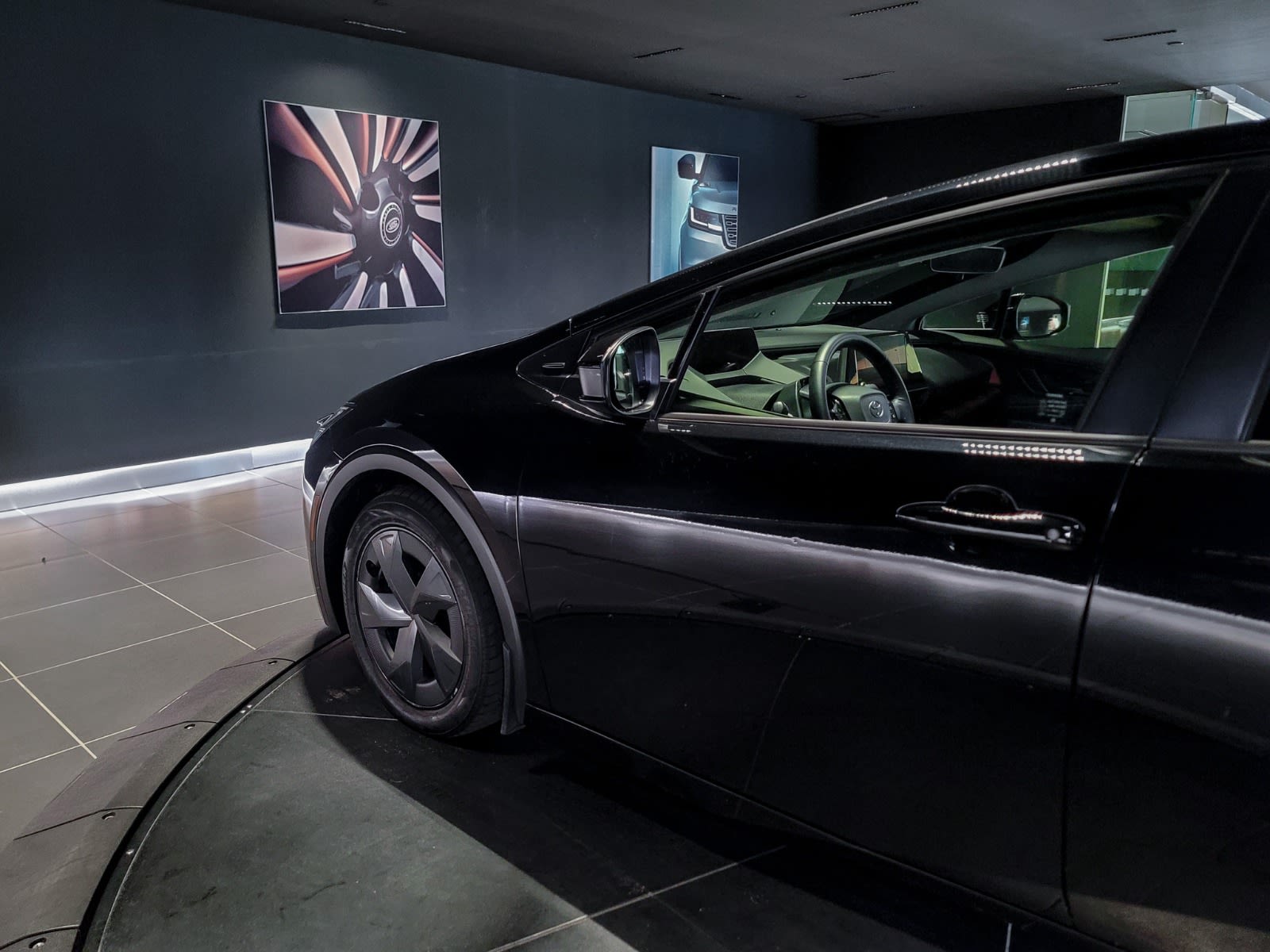 2024 Toyota Prius Prime SE, Vancouver, Cash