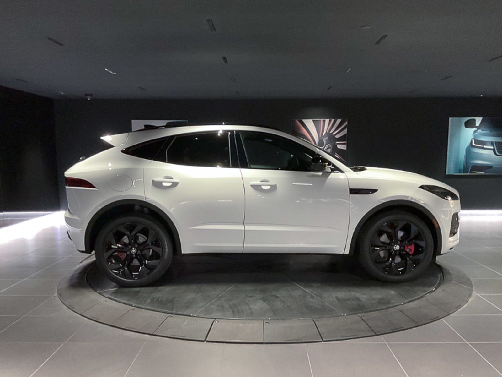 2024 Jaguar E-PACE R-Dynamic SE, Vancouver, Cash