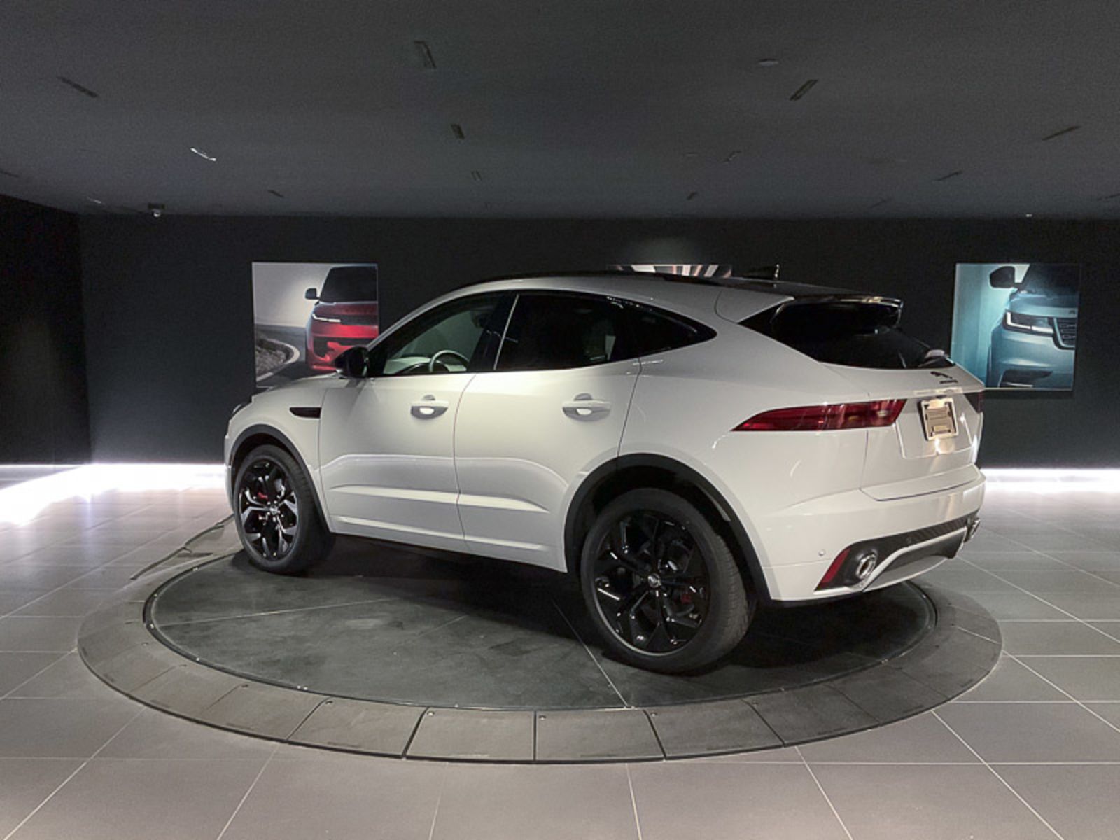 2024 Jaguar E-PACE R-Dynamic SE, Vancouver, Cash