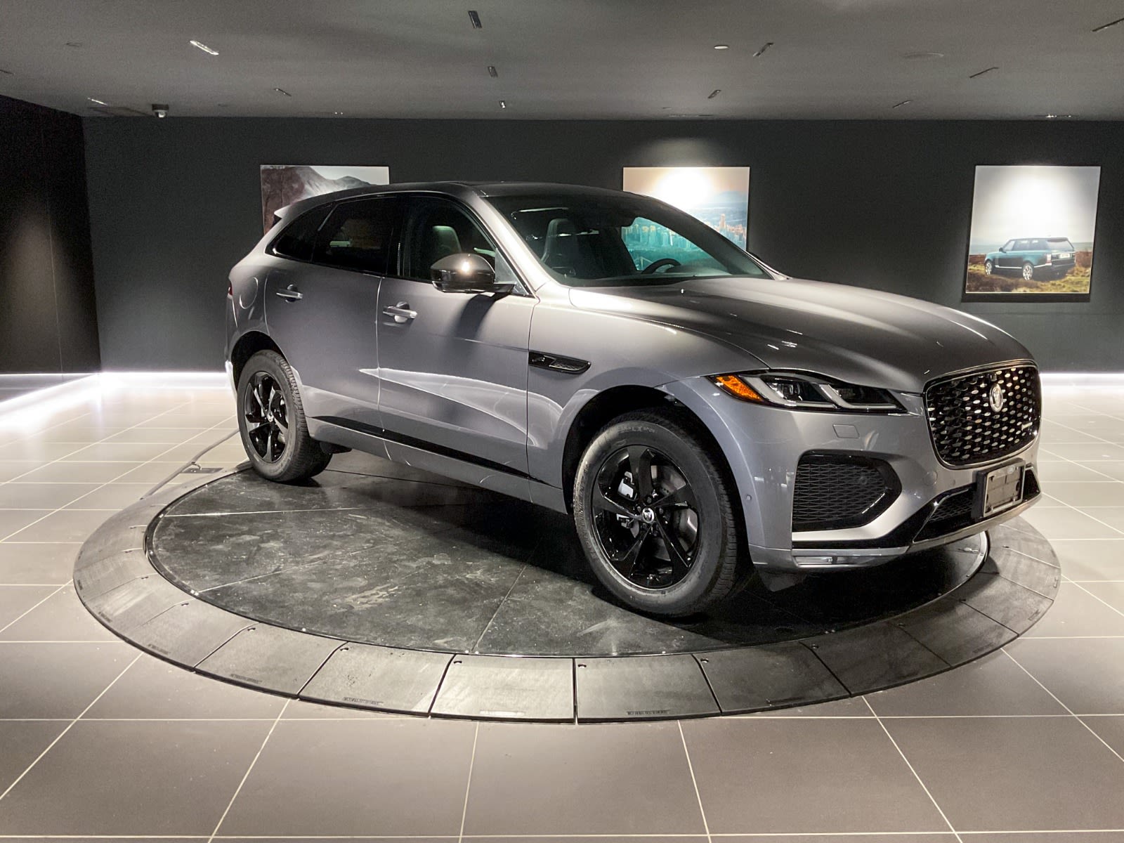 2024 Jaguar F-PACE P250 R-Dynamic S, Vancouver, Cash