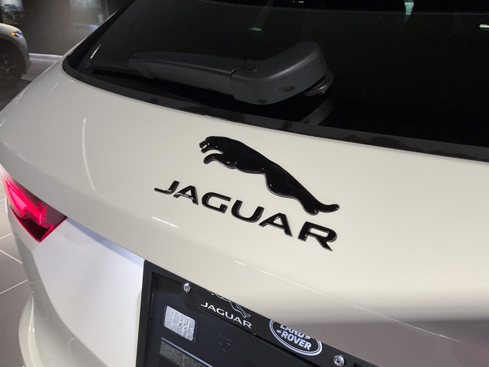 2024 Jaguar F-PACE P250 R-Dynamic S, Vancouver, Cash