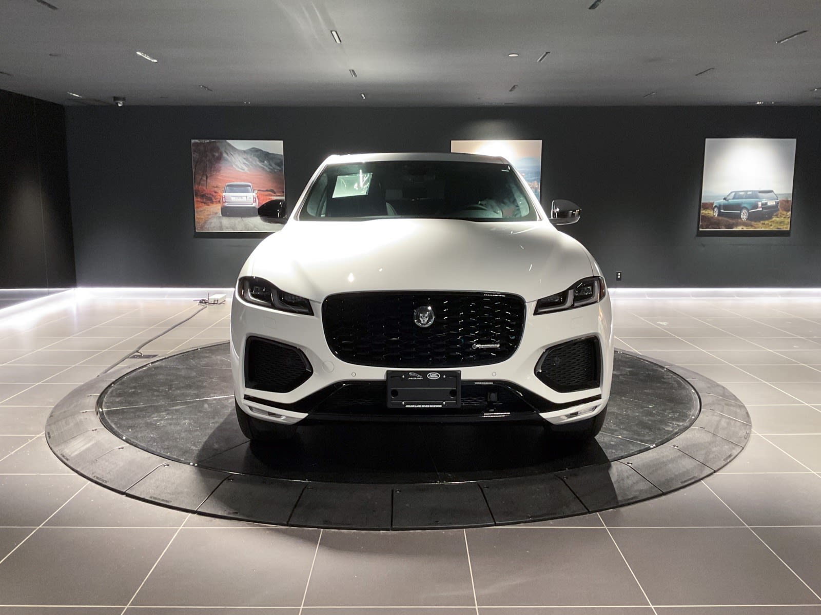 2024 Jaguar F-PACE P250 R-Dynamic S, Vancouver, Cash