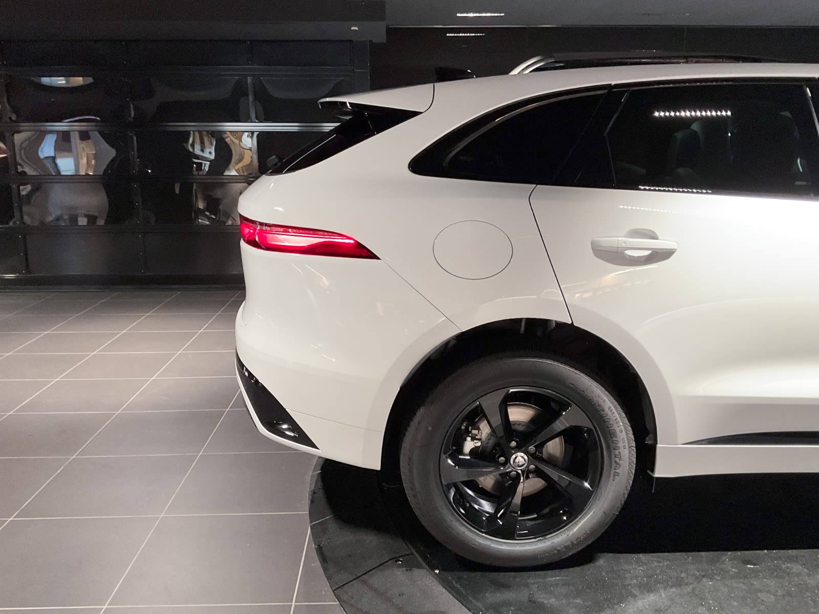 2024 Jaguar F-PACE P250 R-Dynamic S, Vancouver, Cash