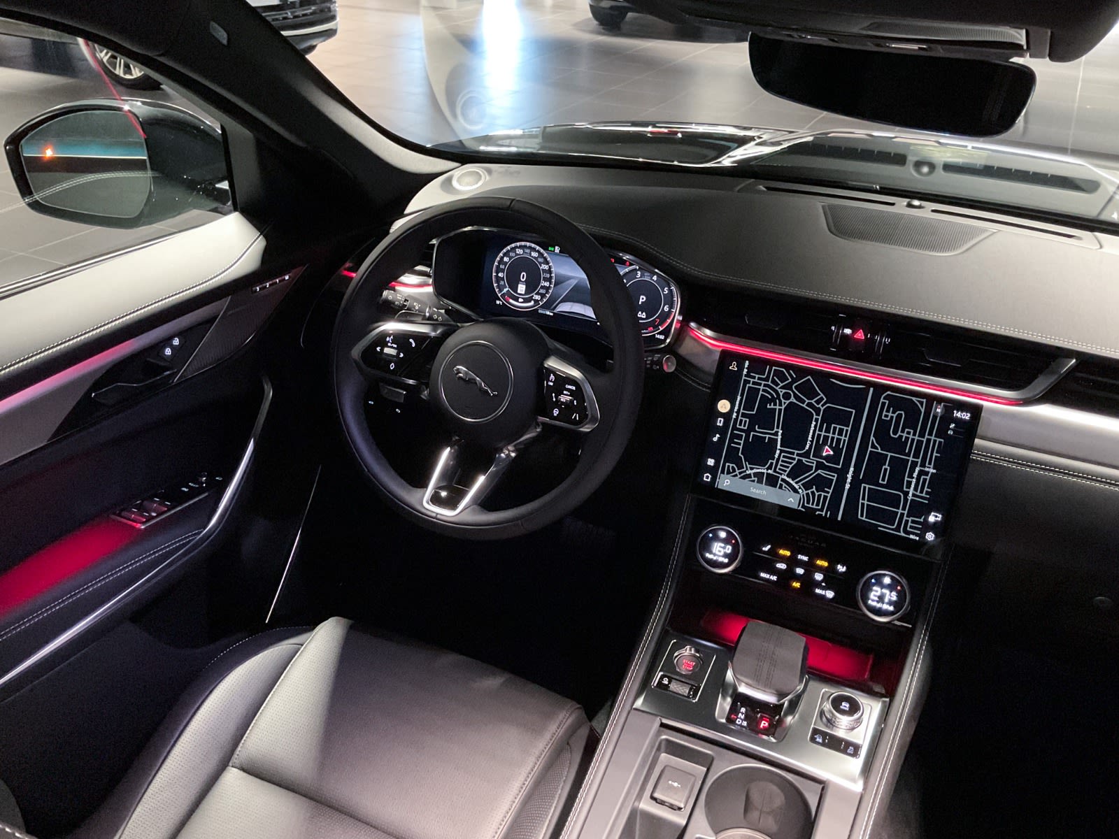 2024 Jaguar F-PACE P250 R-Dynamic S, Vancouver, Cash