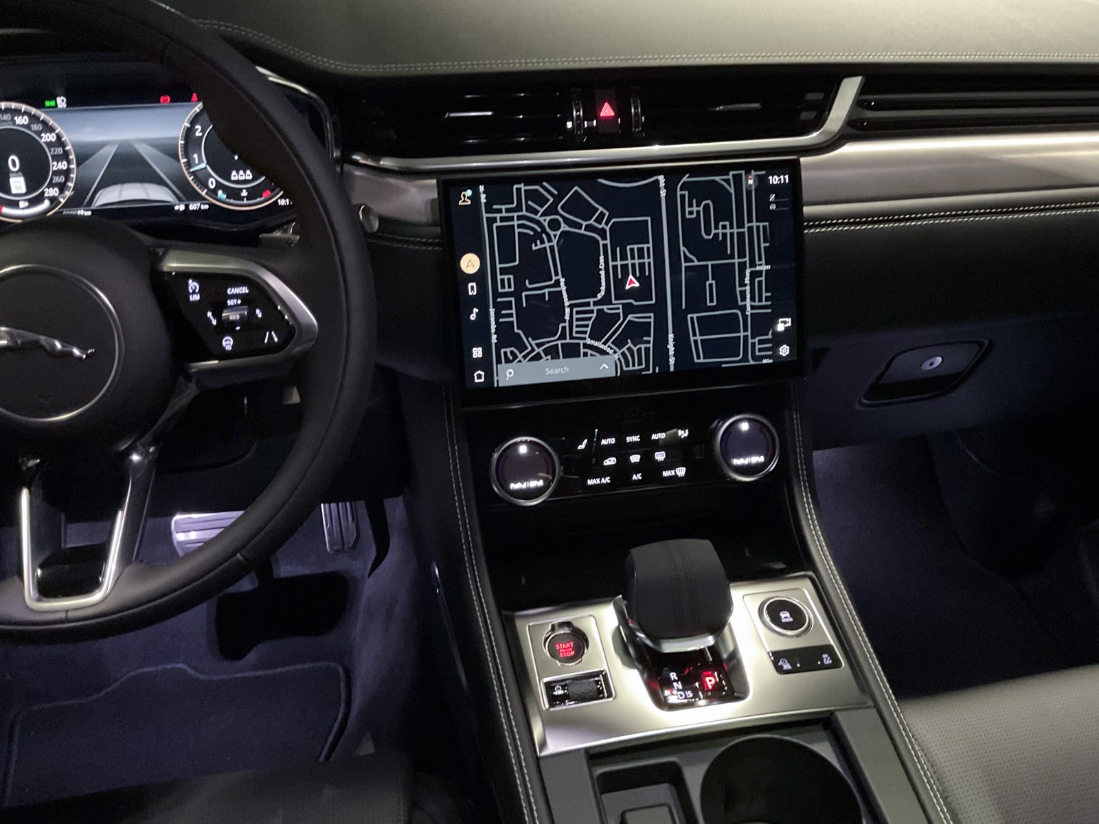 2024 Jaguar F-PACE P250 R-Dynamic S, Vancouver, Cash
