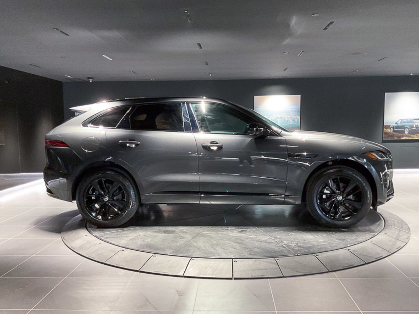2024 Jaguar F-PACE R-Dynamic S, Vancouver, Cash