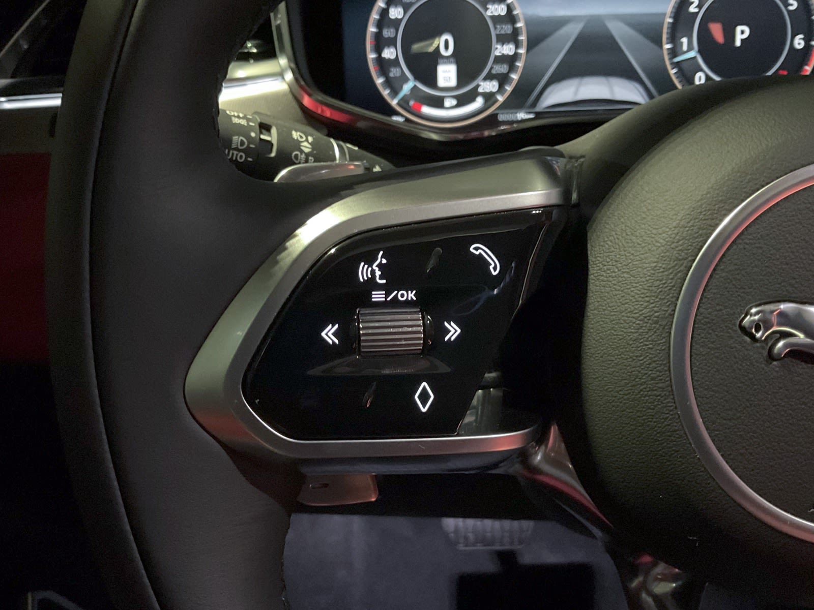 2024 Jaguar F-PACE P250 R-Dynamic S, Vancouver, Cash