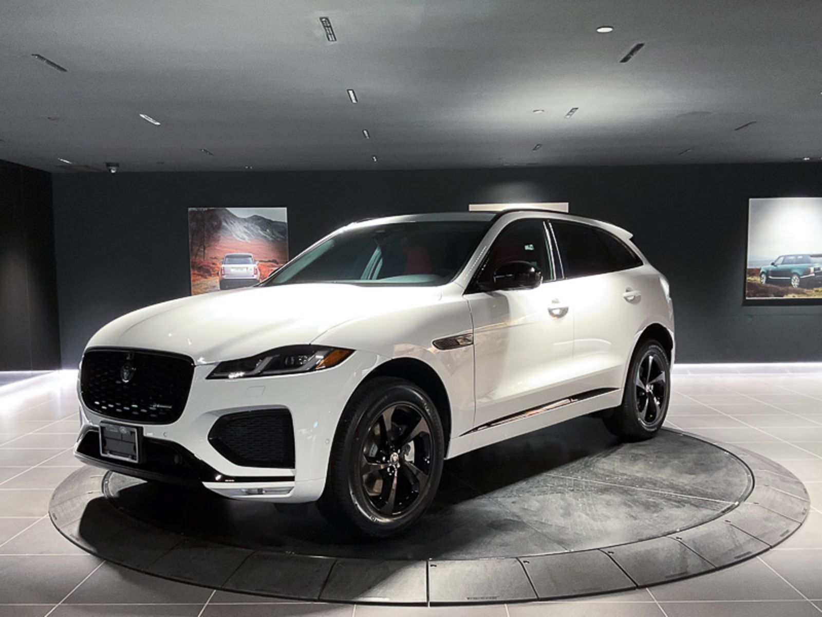2024 Jaguar F-PACE P250 R-Dynamic S, Vancouver, Cash