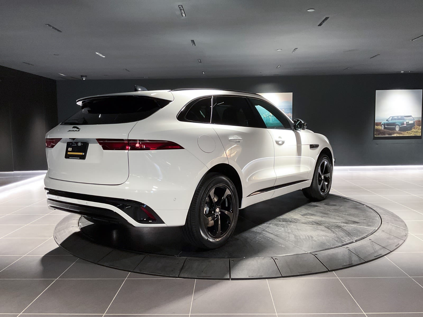 2024 Jaguar F-PACE P250 R-Dynamic S, Vancouver, Cash