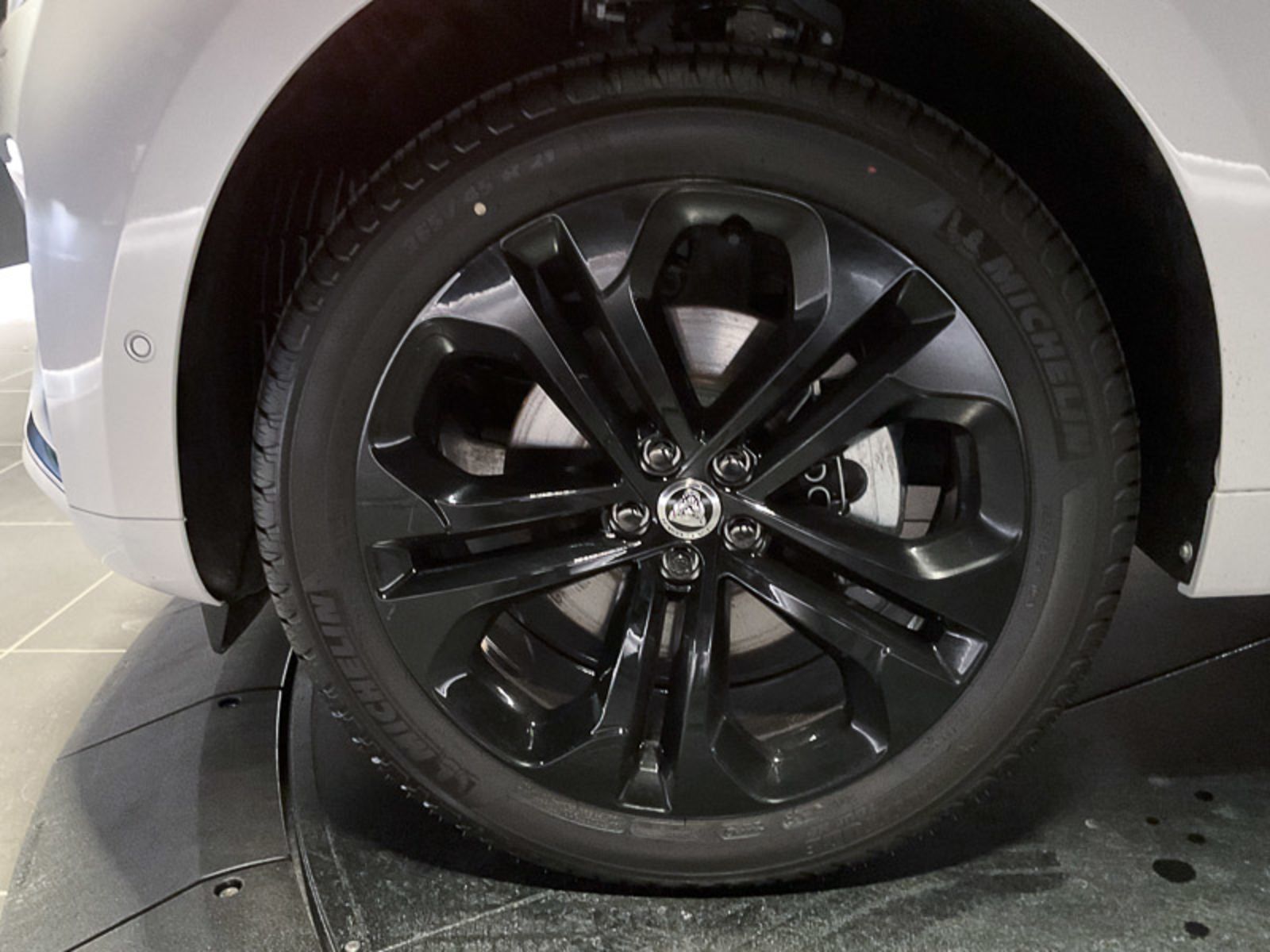 2024 Jaguar F-PACE R-Dynamic S, Vancouver, Cash