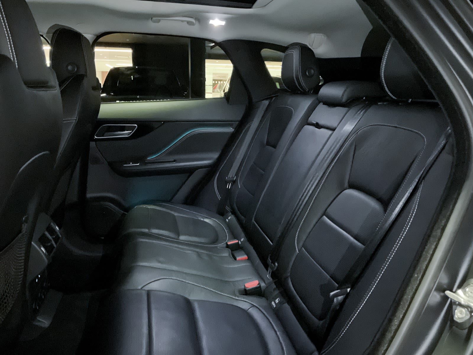 2018 Jaguar F-PACE R-Sport, Vancouver, Cash