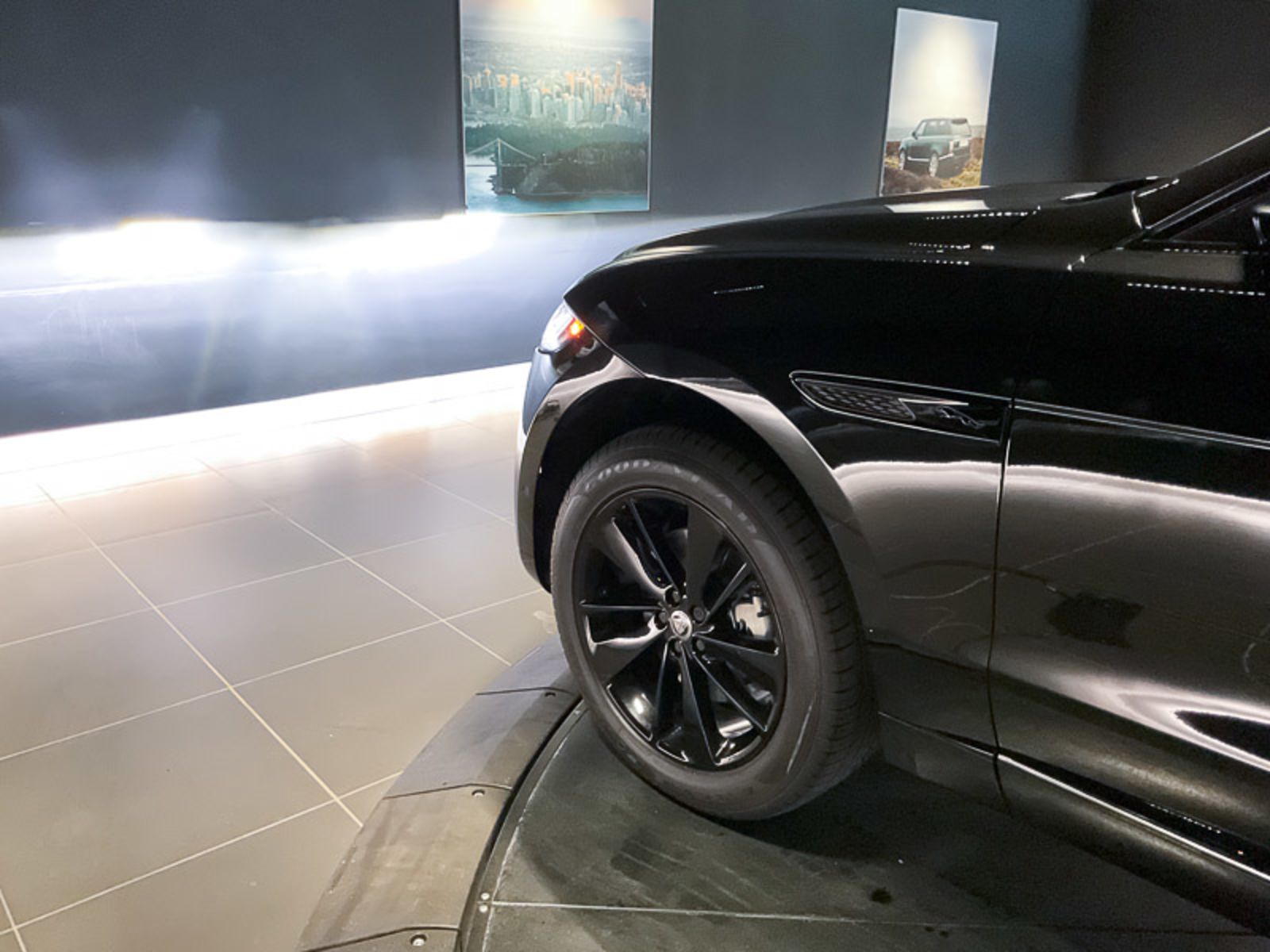 2024 Jaguar F-PACE R-Dynamic S, Vancouver, Cash