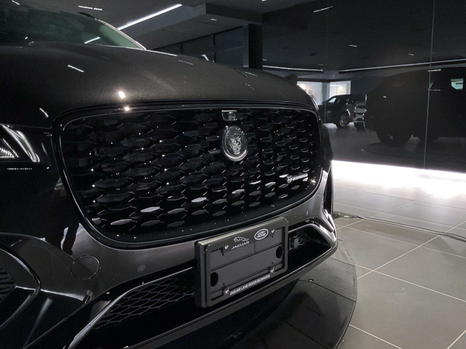 2024 Jaguar F-PACE R-Dynamic S, Vancouver, Cash