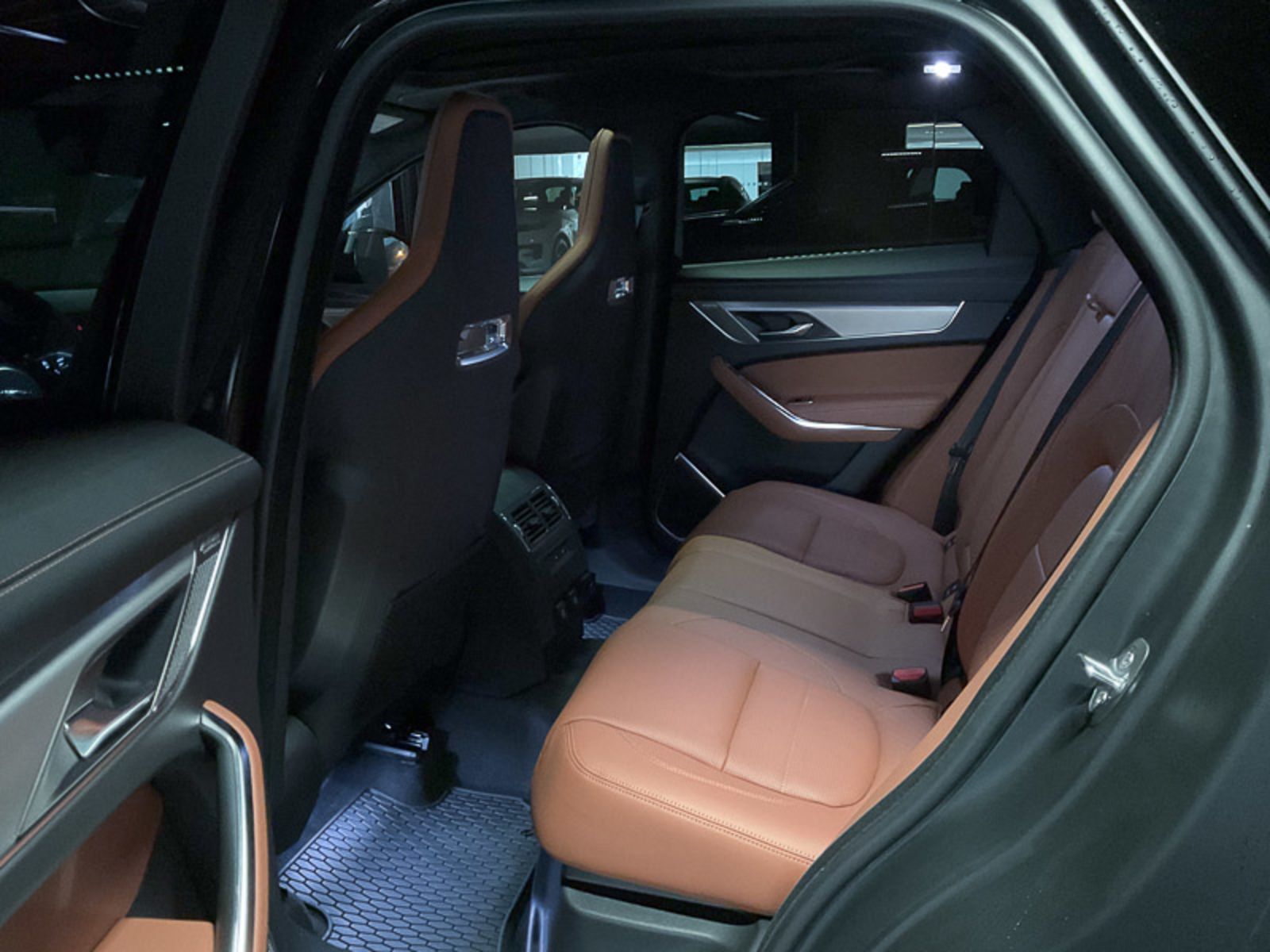 2024 Jaguar F-PACE R-Dynamic S, Vancouver, Cash
