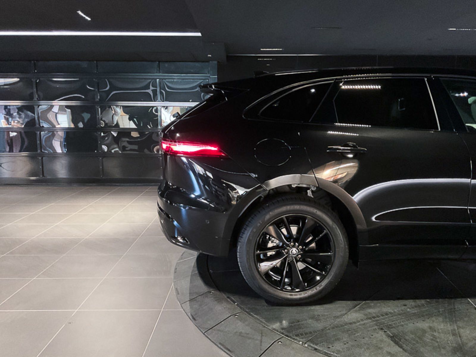 2024 Jaguar F-PACE R-Dynamic S, Vancouver, Cash