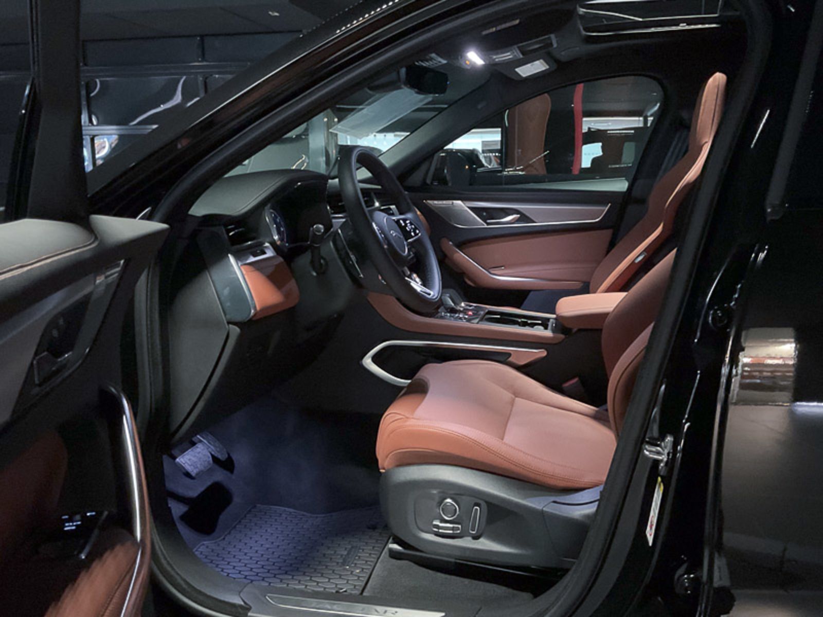 2024 Jaguar F-PACE R-Dynamic S, Vancouver, Cash