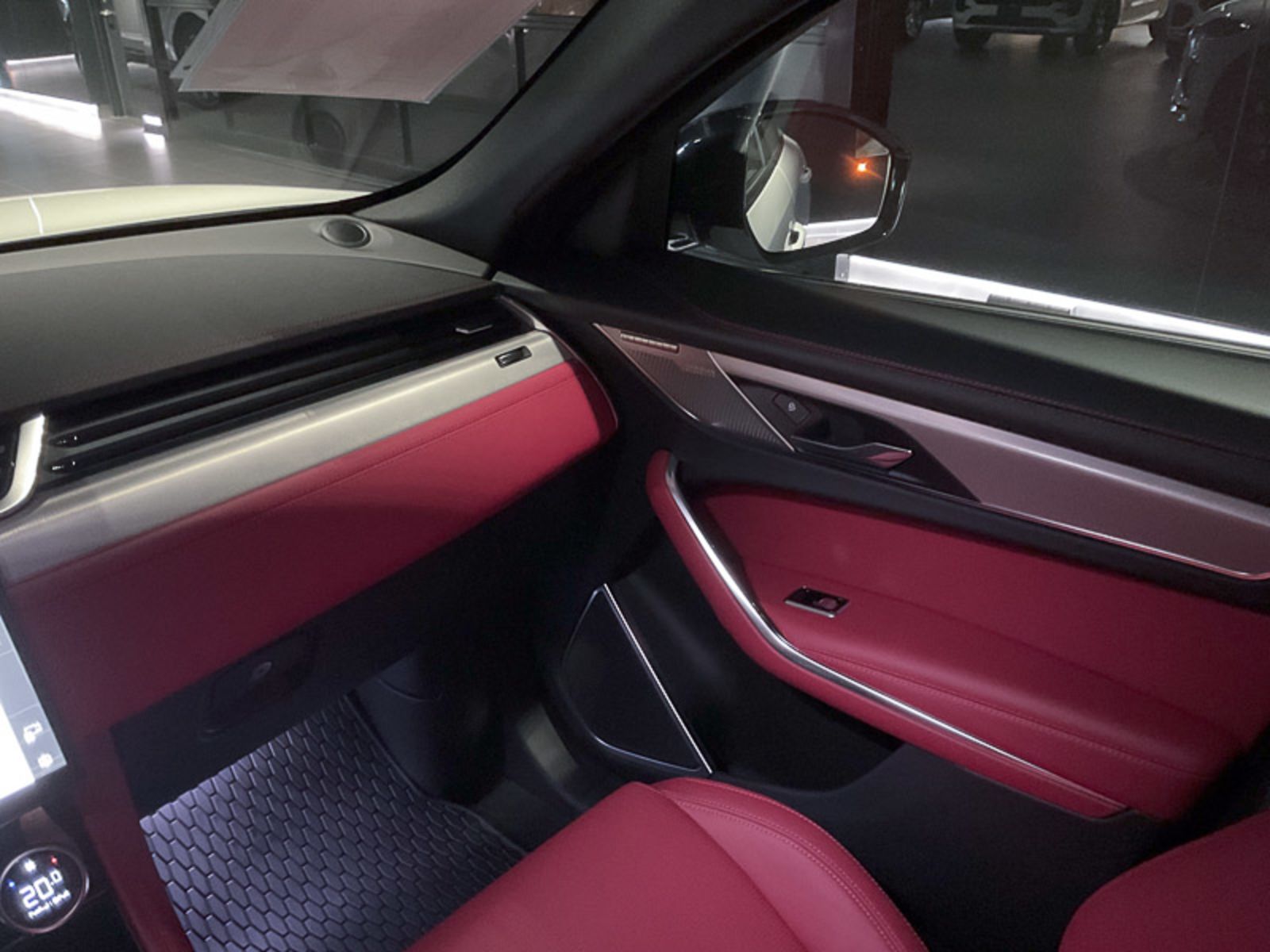 2024 Jaguar F-PACE R-Dynamic S, Vancouver, Cash