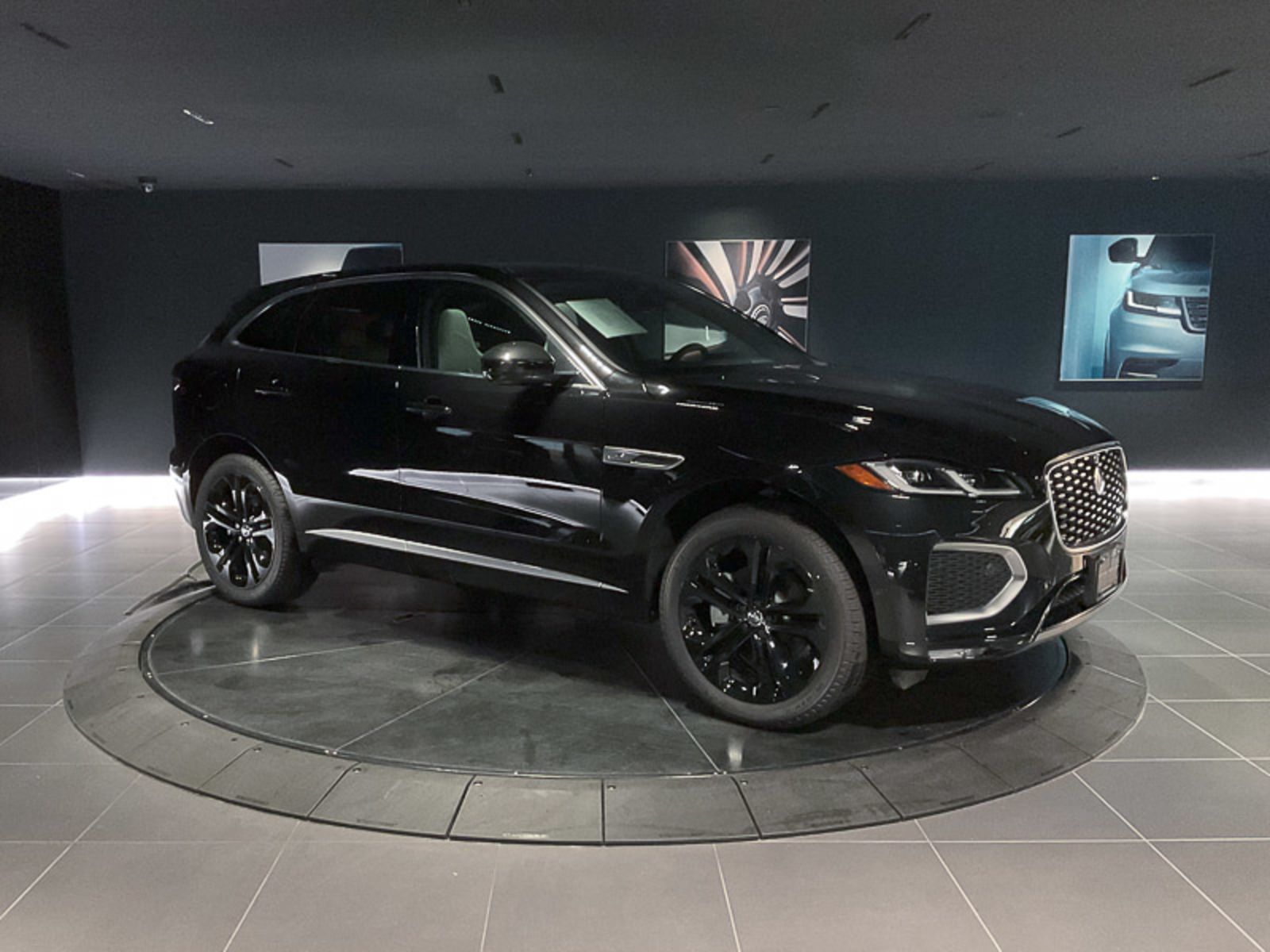2025 Jaguar F-PACE P250 R-Dynamic S, Vancouver, Cash