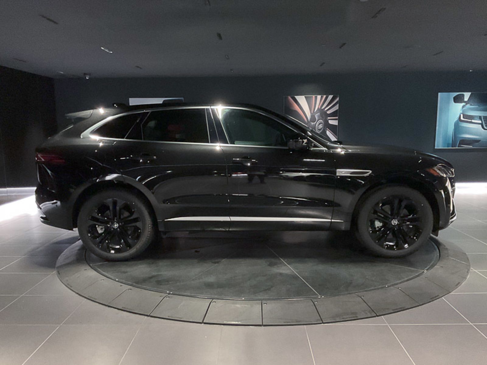 2025 Jaguar F-PACE P250 R-Dynamic S, Vancouver, Cash