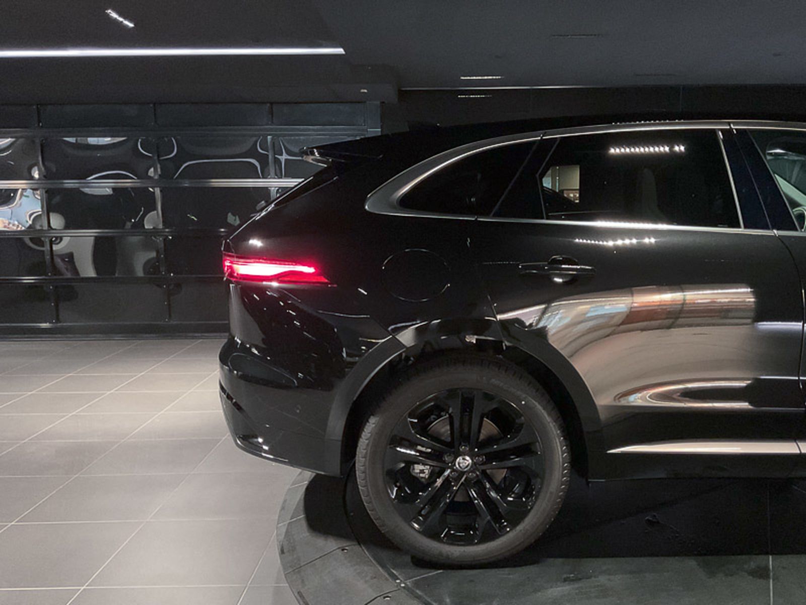 2025 Jaguar F-PACE P250 R-Dynamic S, Vancouver, Cash