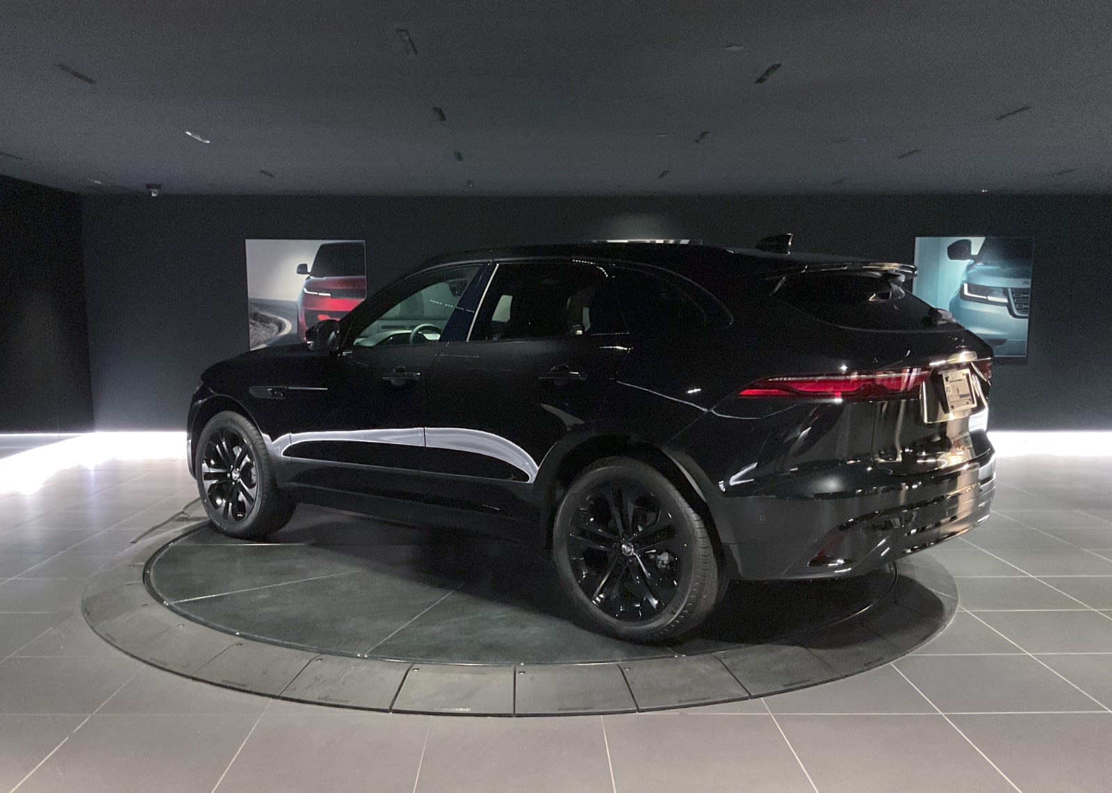 2025 Jaguar F-PACE P250 R-Dynamic S, Vancouver, Cash