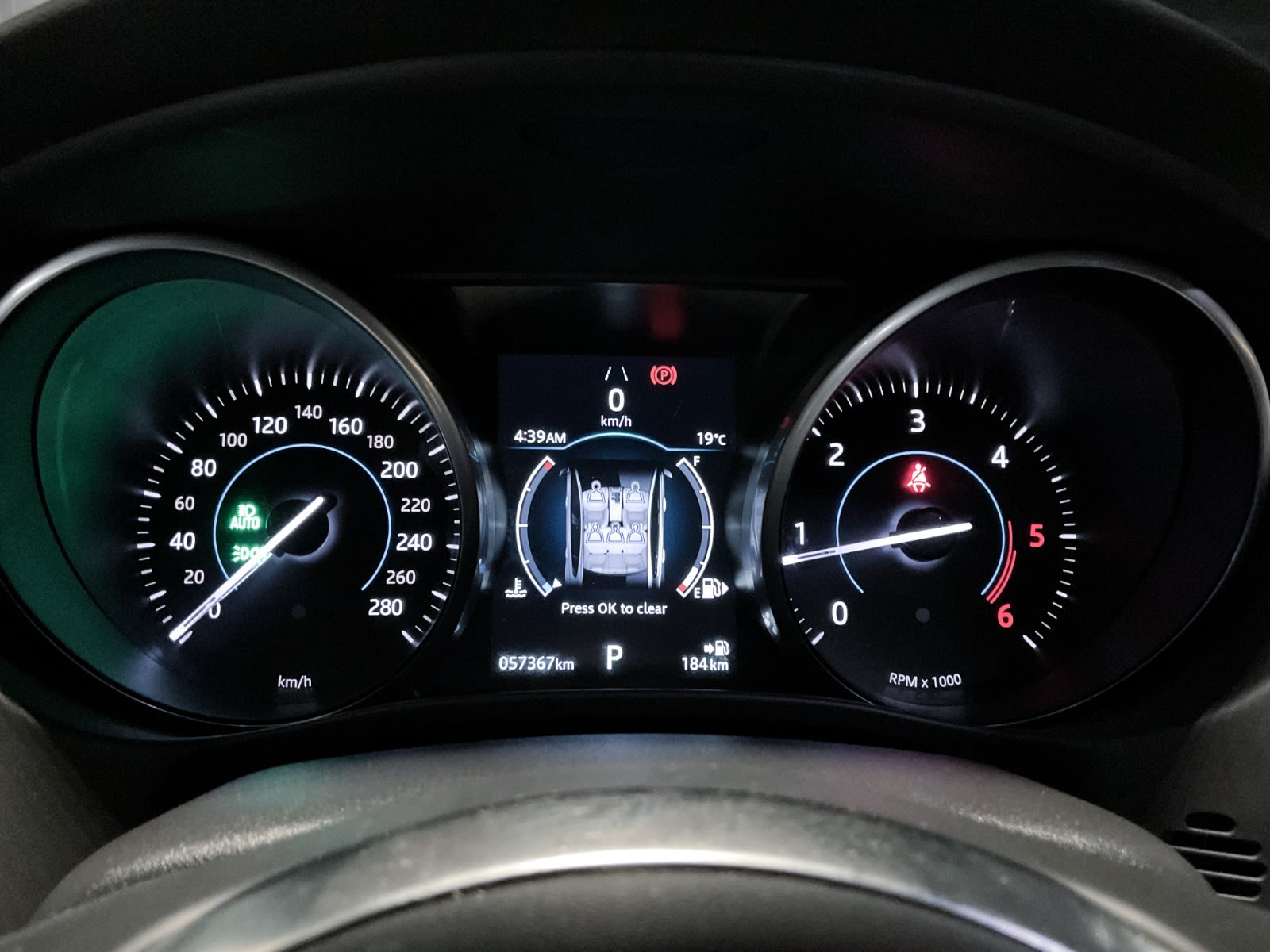 2018 Jaguar XE Prestige, Vancouver, Cash
