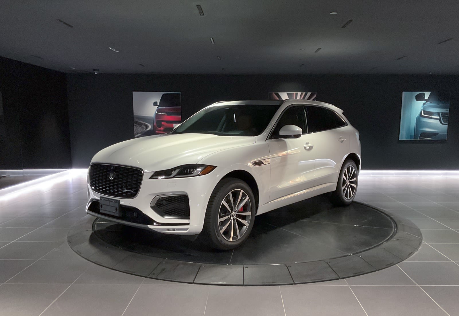 2025 Jaguar F-PACE P400 R-Dynamic S, Vancouver, Cash