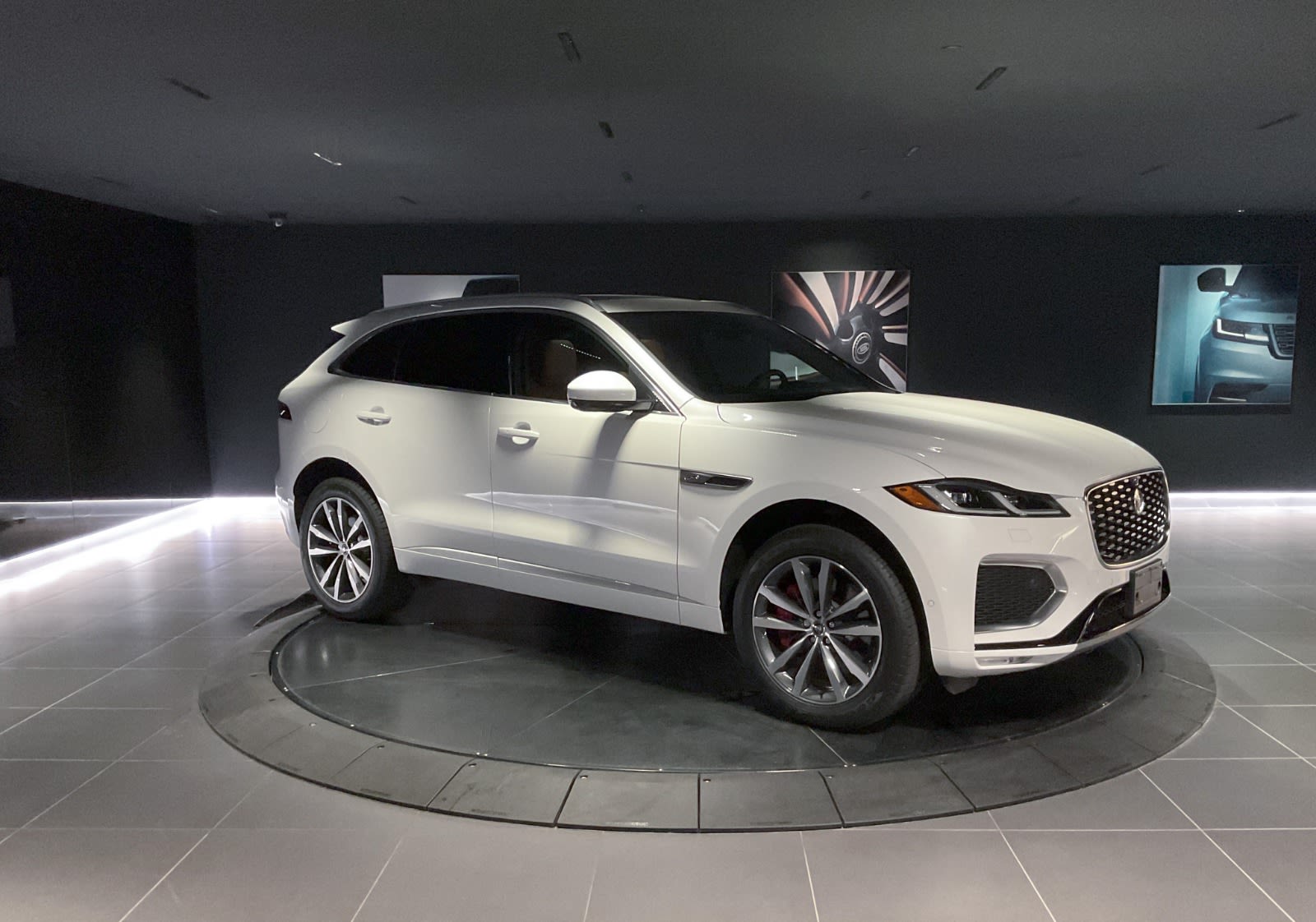 2025 Jaguar F-PACE P400 R-Dynamic S, Vancouver, Cash
