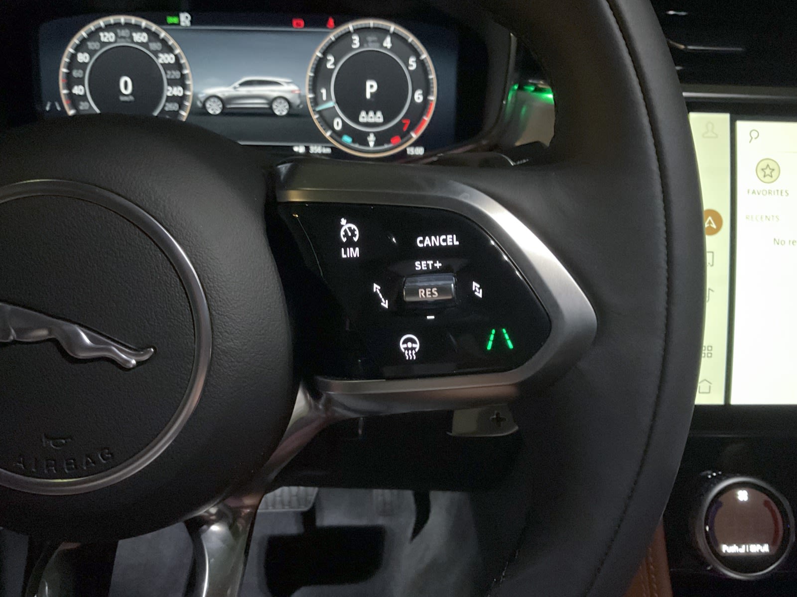 2025 Jaguar F-PACE P400 R-Dynamic S, Vancouver, Cash