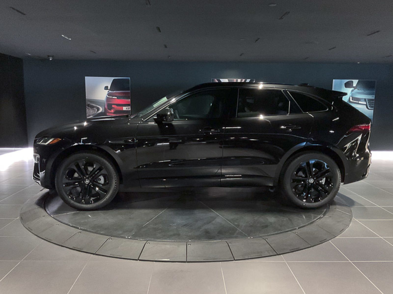 2025 Jaguar F-PACE P400 R-Dynamic S, Vancouver, Cash