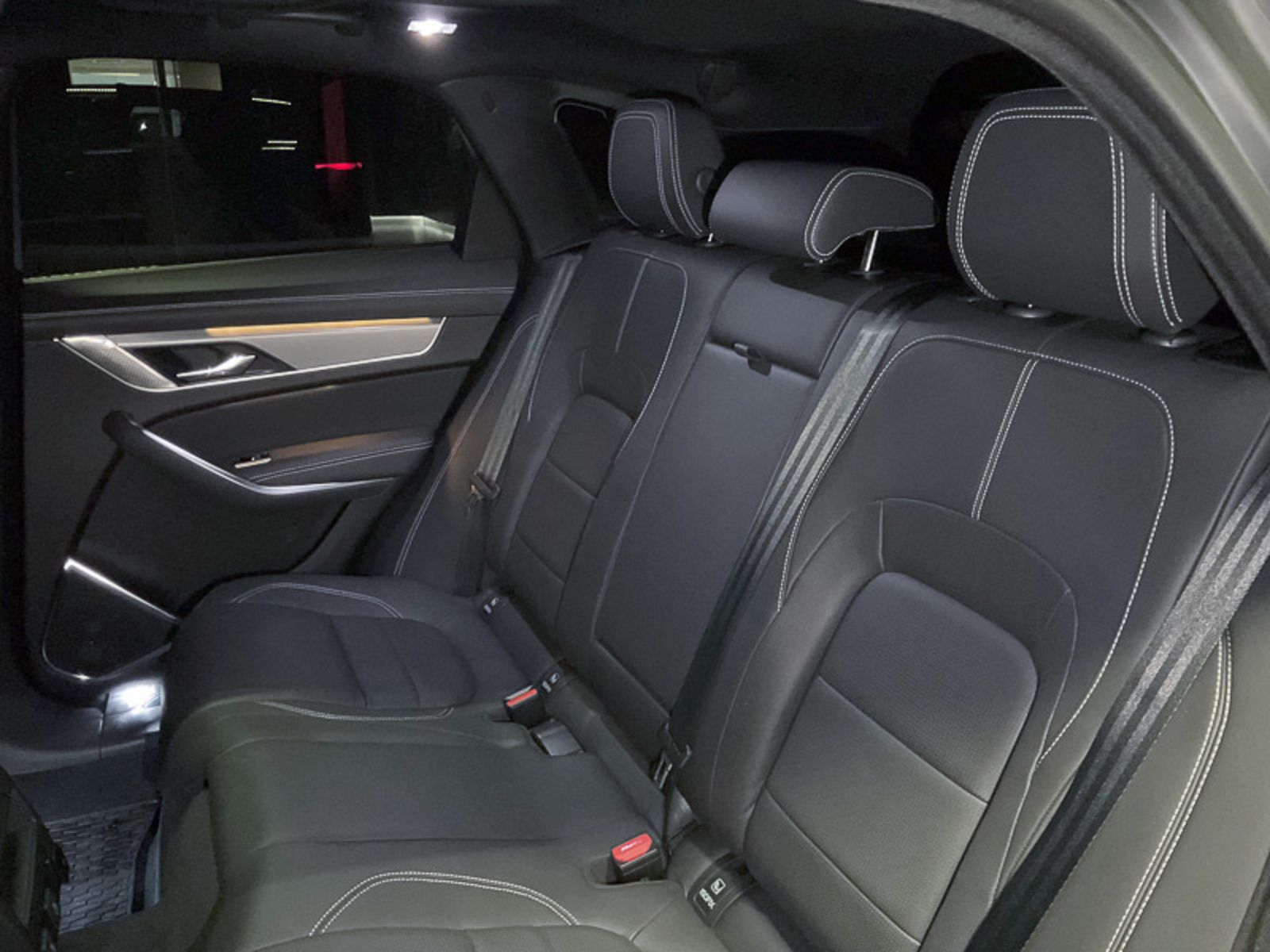 2025 Jaguar F-PACE P400 R-Dynamic S, Vancouver, Cash