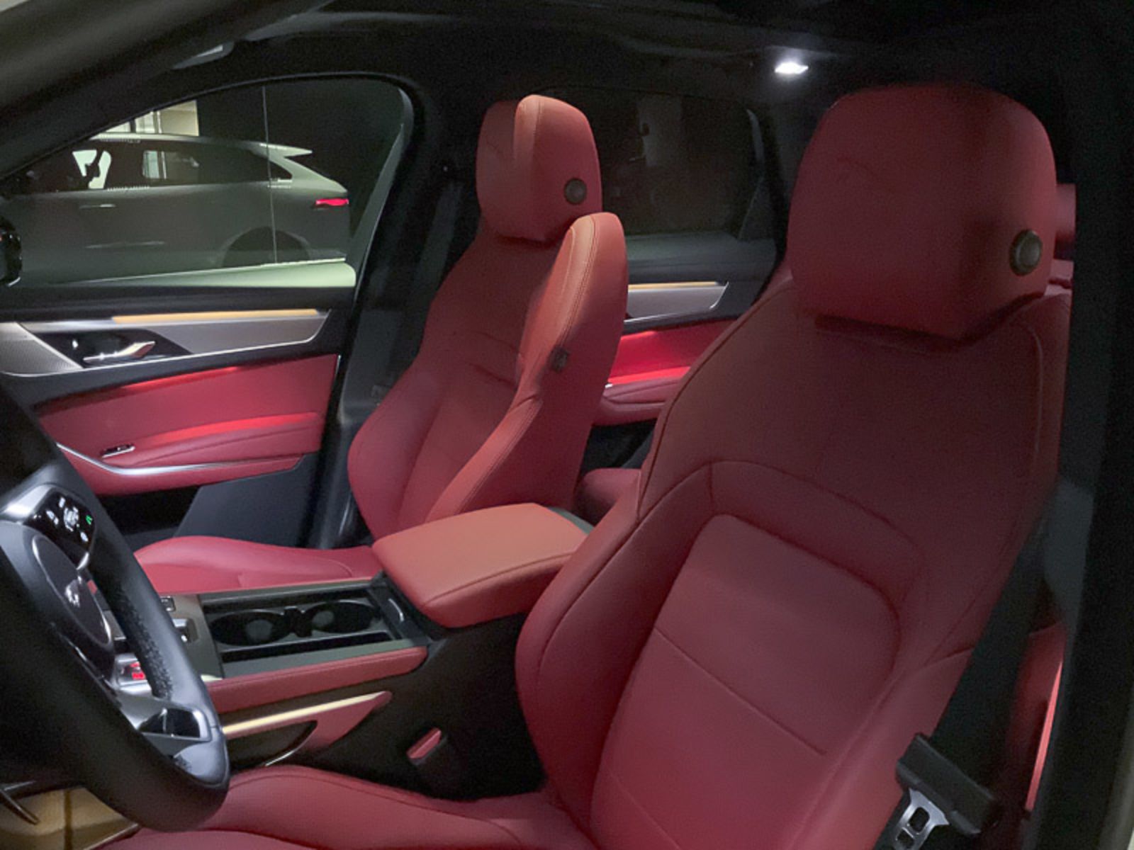 2025 Jaguar F-PACE P250 R-Dynamic S, Vancouver, Cash