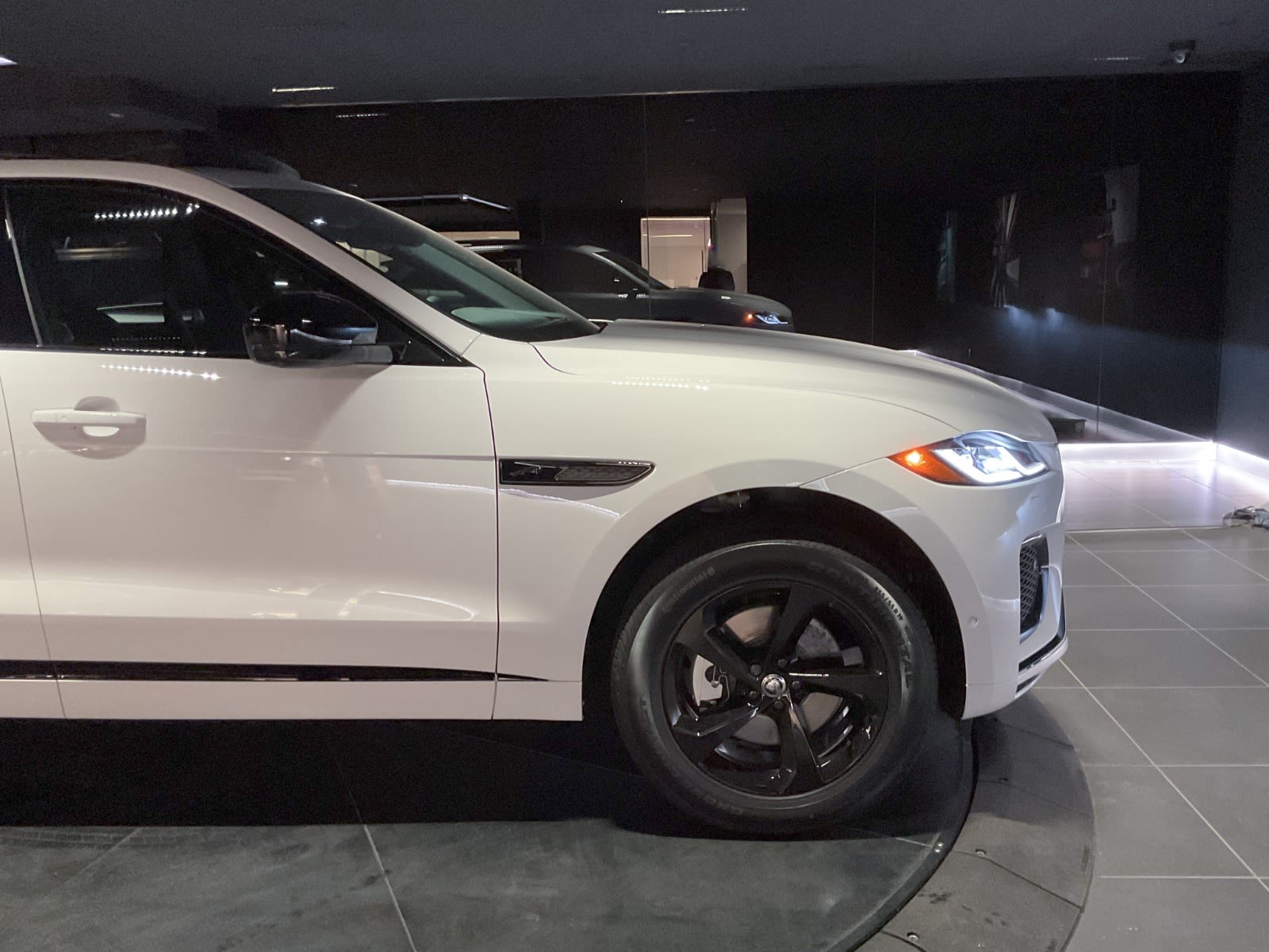 2025 Jaguar F-PACE P250 R-Dynamic S, Vancouver, Cash