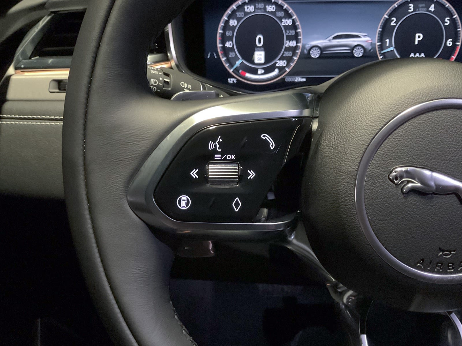 2025 Jaguar F-PACE P250 R-Dynamic S, Vancouver, Cash