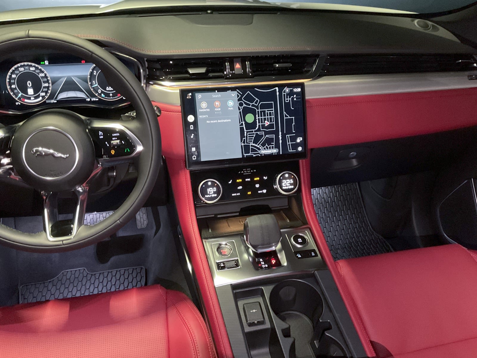 2025 Jaguar F-PACE P250 R-Dynamic S, Vancouver, Cash