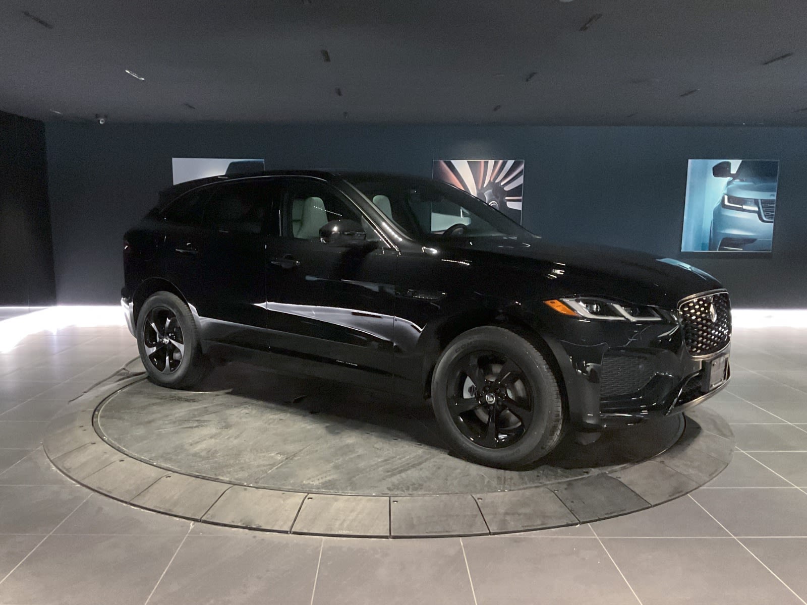 2025 Jaguar F-PACE P250 R-Dynamic S, Vancouver, Cash