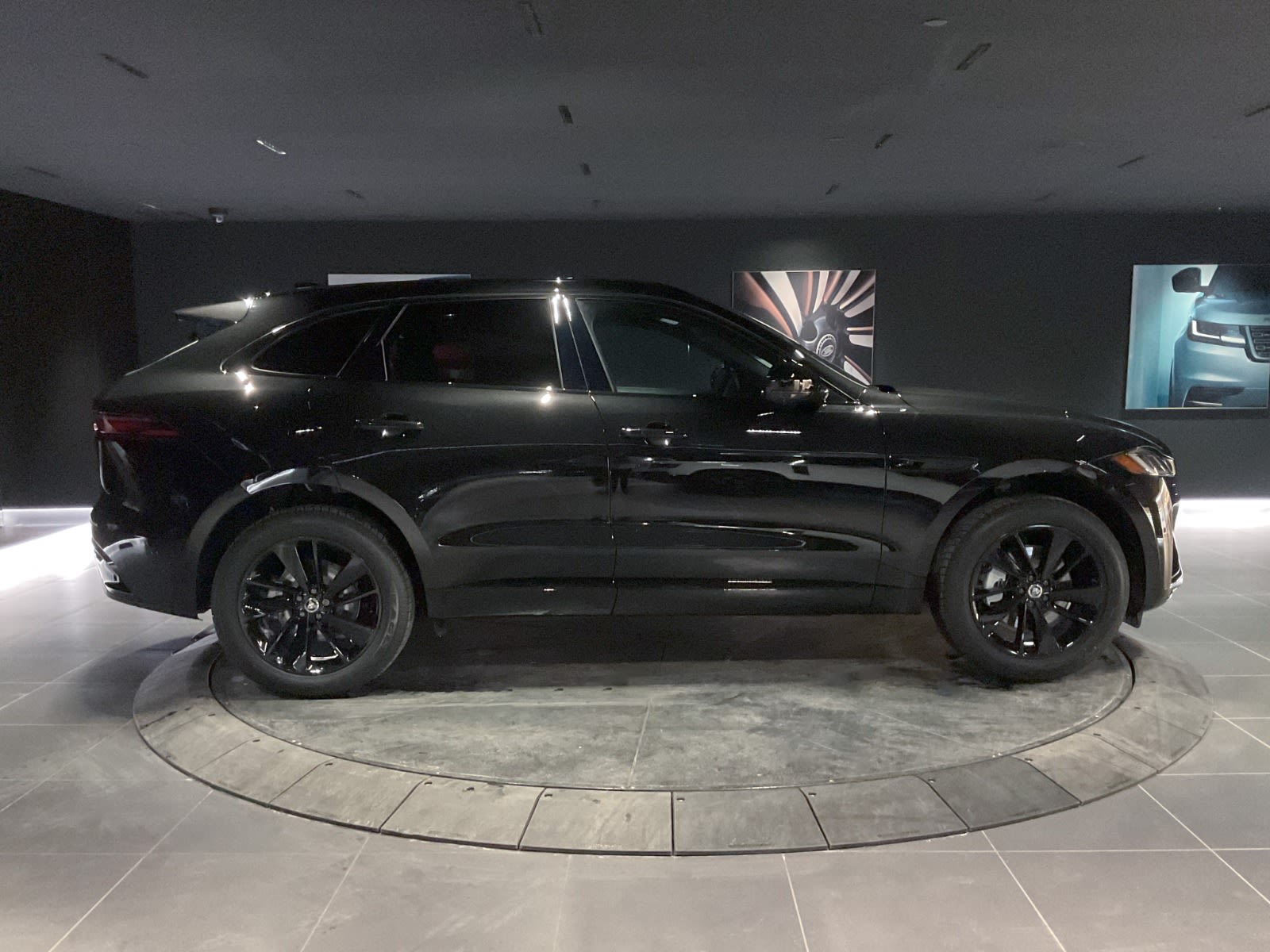 2025 Jaguar F-PACE P250 R-Dynamic S, Vancouver, Cash