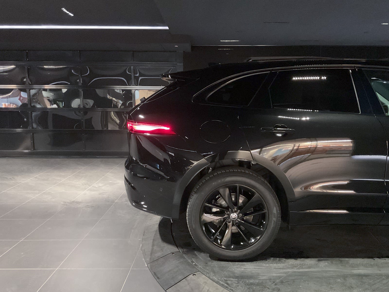 2025 Jaguar F-PACE P250 R-Dynamic S, Vancouver, Cash