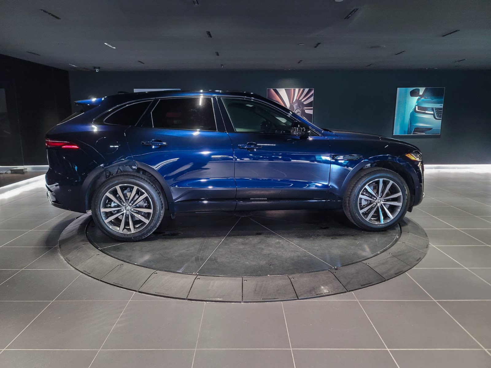 2026 Jaguar F-PACE P400 R-Dynamic S, Vancouver, Cash