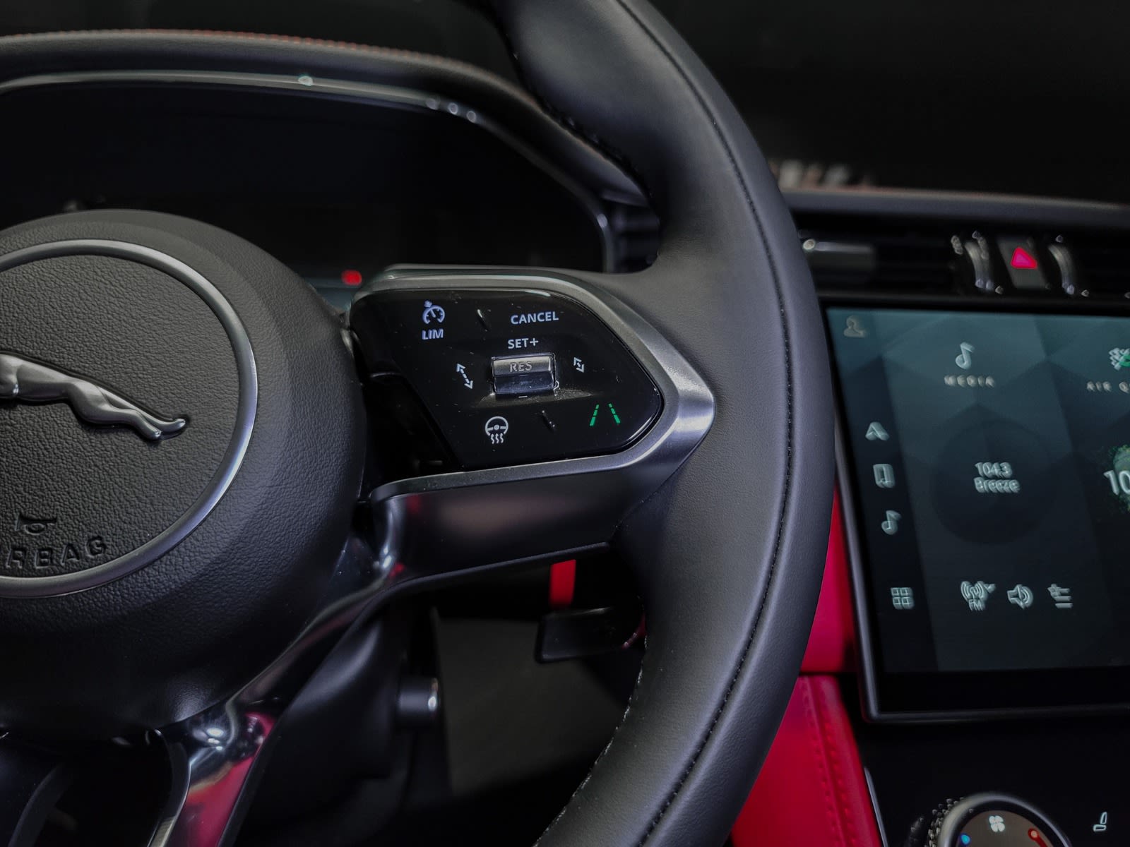 2026 Jaguar F-PACE P400 R-Dynamic S, Vancouver, Cash