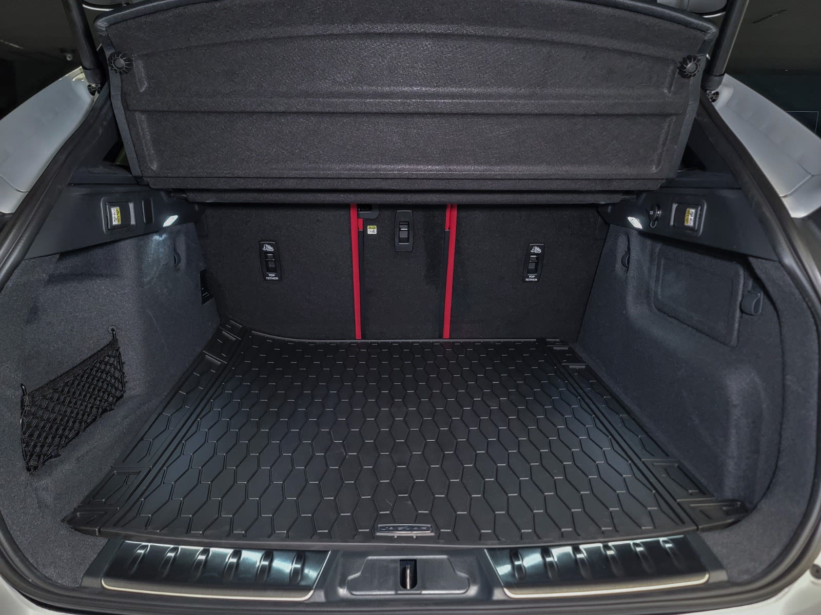 2026 Jaguar F-PACE P400 R-Dynamic S, Vancouver, Cash
