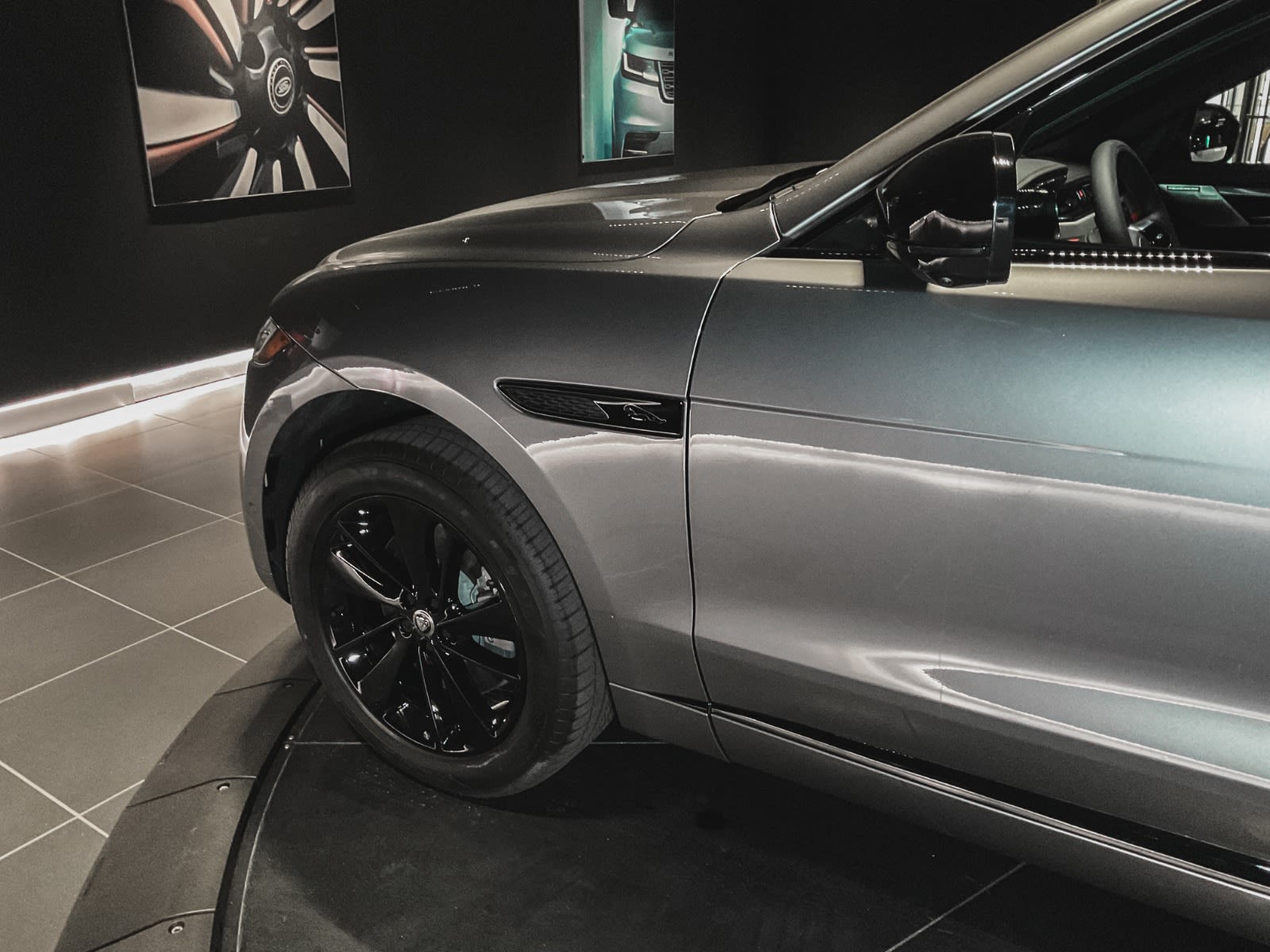 2026 Jaguar F-PACE P400 R-Dynamic S, Vancouver, Cash