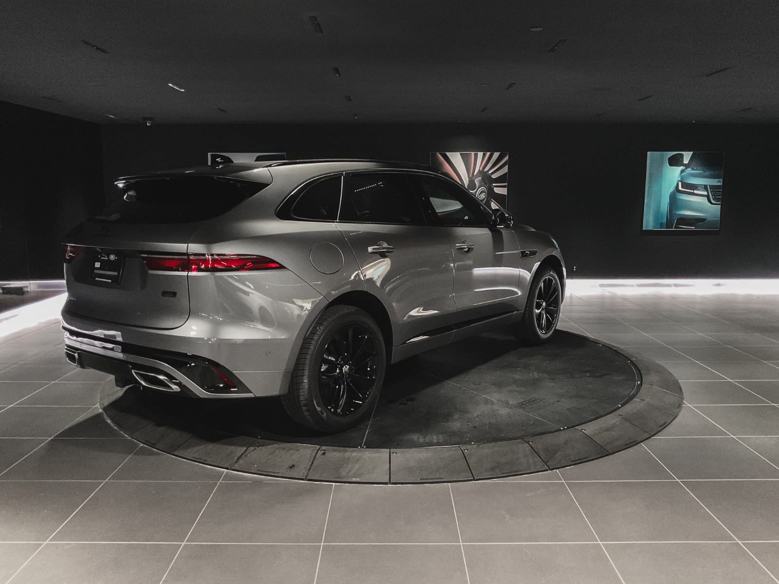 2026 Jaguar F-PACE P400 R-Dynamic S, Vancouver, Cash